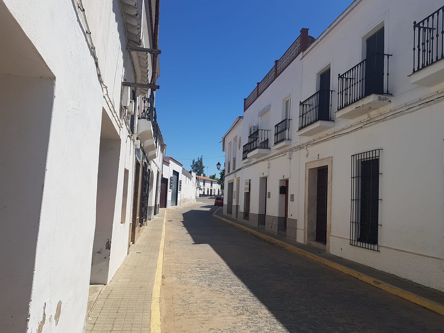 El Barrio: En la cueva del Candela mandaban los del abriguito largo y el  pelo por fuera. No cantaba